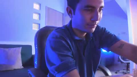 Snapshot of noah_sin_ chatting on 15, 7, 2026 noah sin online show from 15, 7, 2026