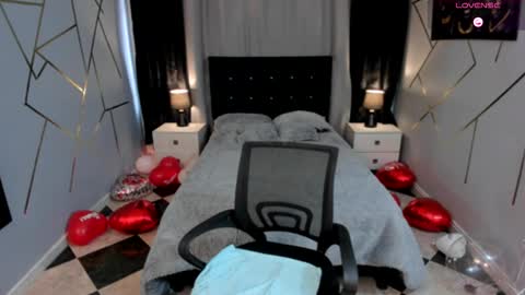 noah_smith04 online show from 16, 2, 2025