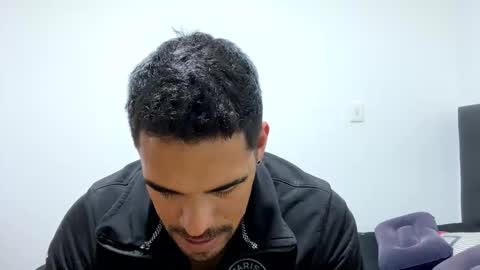 noahsexx98 online show from 21, 9, 2025