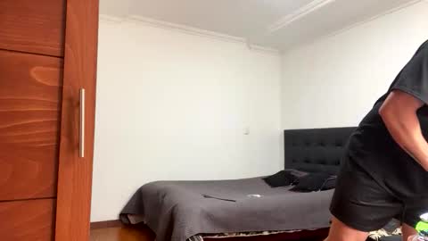 noahsexx98 online show from 3, 10, 2025