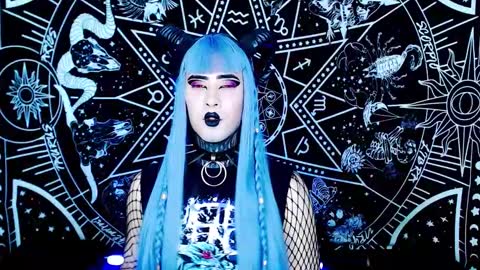 caroline online show from 12, 11, 2025