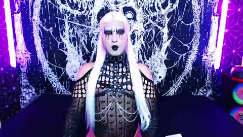 caroline online show from 29, 5, 2026