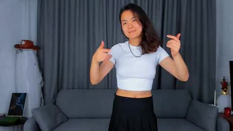 Snapshot of noctilune chatting on 3, 12, 2025 Mina online show from 3, 12, 2025