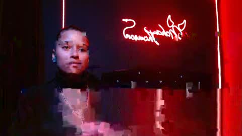 Noha Thomson online show from 22, 4, 2026