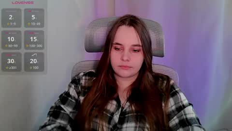 noir_ember_ online show from 20, 5, 2026