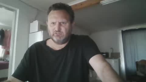 Snapshot of nollie244 chatting on 7, 10, 2025 Nollie online show from 7, 10, 2025