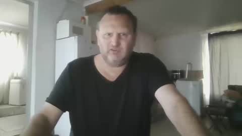 Snapshot of nollie244 chatting on 26, 10, 2025 Nollie online show from 26, 10, 2025