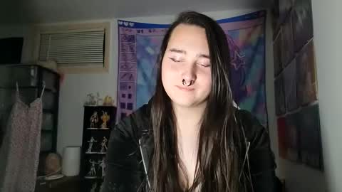 Snapshot of nonbinarybeauty20 chatting on 28, 1, 2025 nonbinarybeauty20 online show from 28, 1, 2025