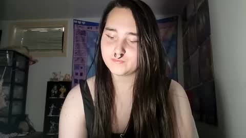 Snapshot of nonbinarybeauty20 chatting on 20, 2, 2025 nonbinarybeauty20 online show from 20, 2, 2025