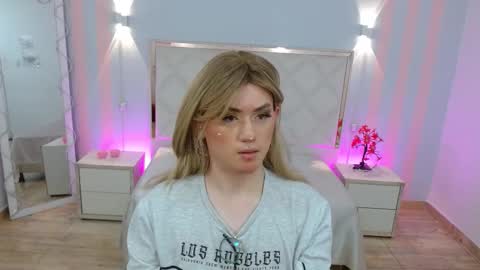 nooah_tay online show from 18, 2, 2026