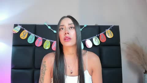 Nora Da Silva online show from 2, 4, 2026