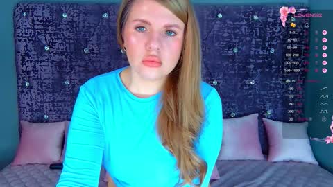 Nora online show from 3, 3, 2026