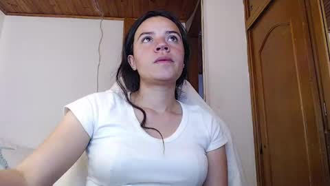 Snapshot of noreen_ chatting on 14, 5, 2026 noreen_ online show from 14, 5, 2026