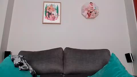 Snapshot of normalito42 chatting on 8, 1, 2026 NORMALITO online show from 8, 1, 2026