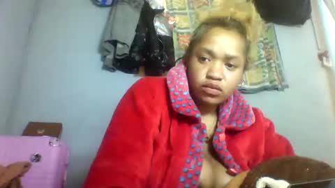 Snapshot of nosminah01 chatting on 11, 9, 2025 nosminah01 online show from 11, 9, 2025