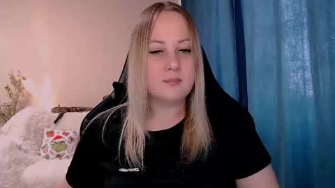 Snapshot of not_nakedcat chatting on 28, 2, 2026 hi glad to chat online show from 28, 2, 2026