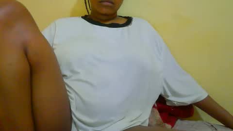 Snapshot of notoy1 chatting on 14, 4, 2026 notoy1 online show from 14, 4, 2026