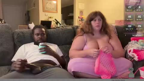 NotUrBabyMoms online show from 21, 9, 2025