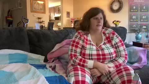 NotUrBabyMoms online show from 16, 11, 2025