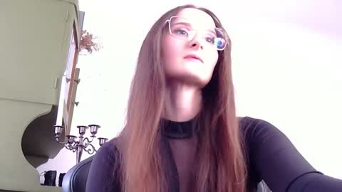 nova_mystic online show from 17, 9, 2025