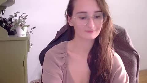 nova_mystic online show from 14, 10, 2025