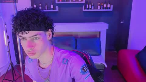 Nova Salvatore online show from 5, 3, 2026