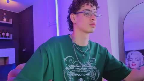 Nova Salvatore online show from 20, 4, 2026