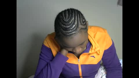 novaah online show from 18, 11, 2025