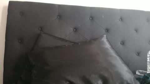 Olivia online show from 6, 3, 2026