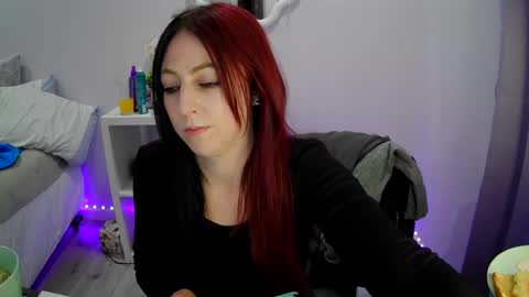 Snapshot of novahh_syxxx chatting on 6, 12, 2024 novahh_syxxx online show from 6, 12, 2024