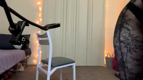Snapshot of novahh_syxxx chatting on 19, 1, 2026 novahh_syxxx online show from 19, 1, 2026