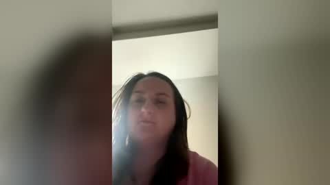 Snapshot of novarose233609 chatting on 17, 6, 2026 novarose233609 online show from 17, 6, 2026