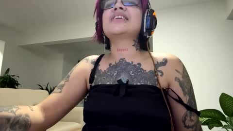 Snapshot of noxarcanee chatting on 21, 1, 2025 Goth Darling online show from 21, 1, 2025