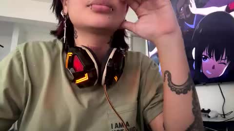 Snapshot of noxarcanee chatting on 9, 2, 2025 Goth Darling online show from 9, 2, 2025