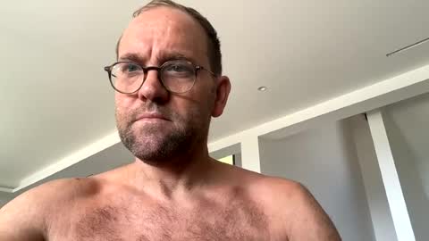 Snapshot of ntmucuty chatting on 1, 8, 2026 ntmucuty online show from 1, 8, 2026