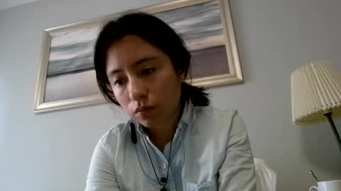 Gigi Bloom online show from 15, 10, 2025