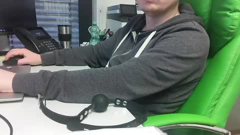 Snapshot of numlove chatting on 12, 6, 2026 Slave for Mistress and Master online show from 12, 6, 2026