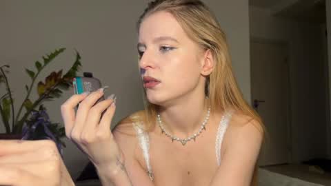 Snapshot of nura_foxx chatting on 15, 2, 2026 nura_foxx online show from 15, 2, 2026