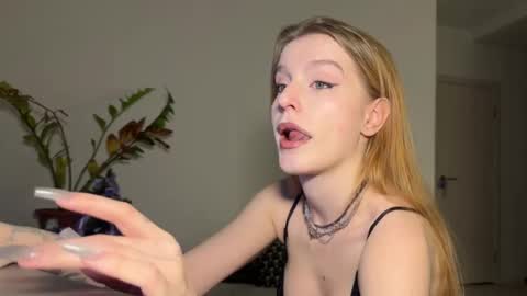 Snapshot of nura_foxx chatting on 18, 2, 2026 nura_foxx online show from 18, 2, 2026