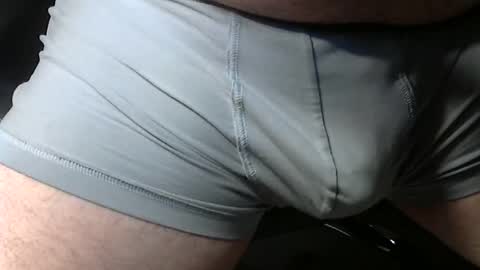 nutzmcmanus online show from 1, 12, 2025