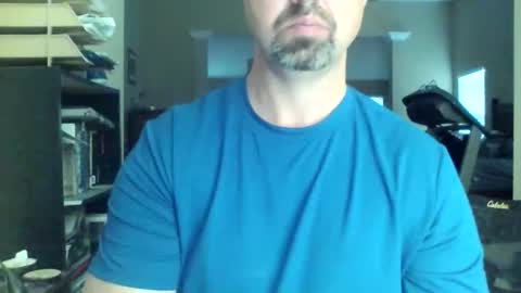 Snapshot of nvrenuff1979 chatting on 24, 2, 2026 nvrenuff1979 online show from 24, 2, 2026