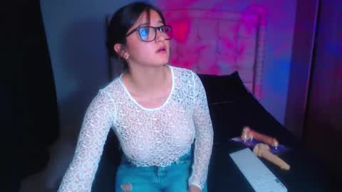 Snapshot of nyahmackenzie chatting on 30, 12, 2024 NyahMackenzie online show from 30, 12, 2024