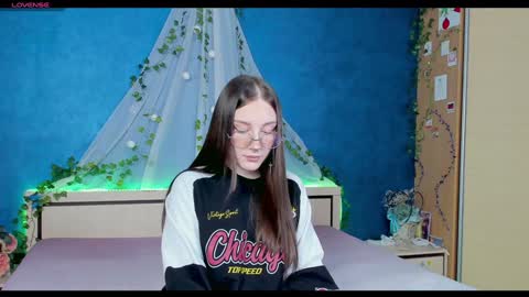 Snapshot of nymphalean chatting on 27, 1, 2025 Kat online show from 27, 1, 2025