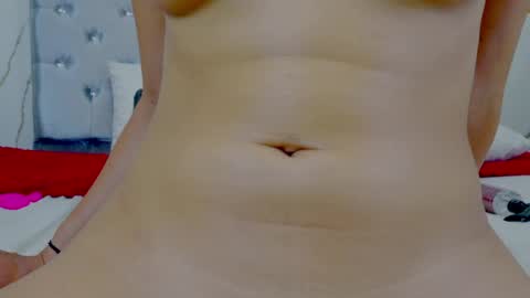 Snapshot of nymphomania9599 chatting on 8, 6, 2026 xionela gates online show from 8, 6, 2026