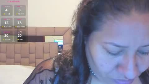 nyomi browm online show from 13, 11, 2025