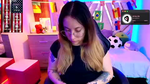 Snapshot of nyx_andria chatting on 13, 6, 2026 Alex . online show from 13, 6, 2026