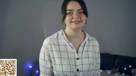 Snapshot of o0_angel_dust_0o chatting on 1, 8, 2026 Polly online show from 1, 8, 2026