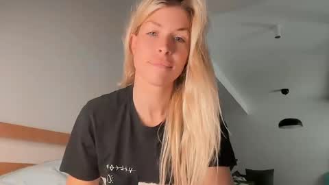 ocicatcat online show from 14, 4, 2026