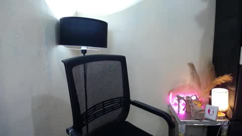 Kyla online show from 28, 9, 2025