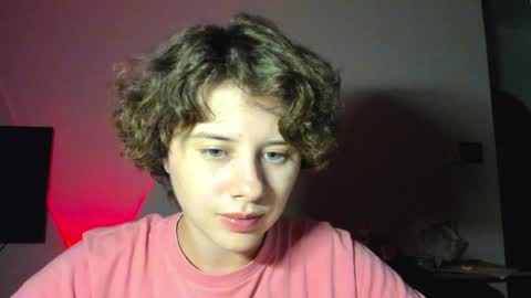 Evie online show from 6, 4, 2026